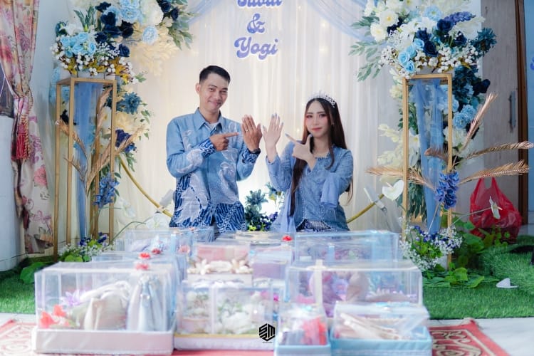 MAKEUP_2025082818190167-1